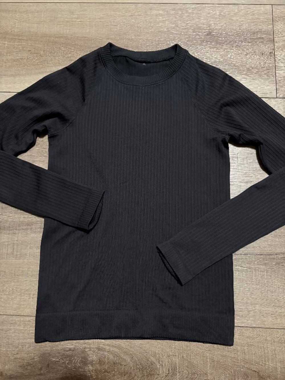 Lululemon Rest Less Ribbed Pullover Size 2 Black - Picture 9 of 12
